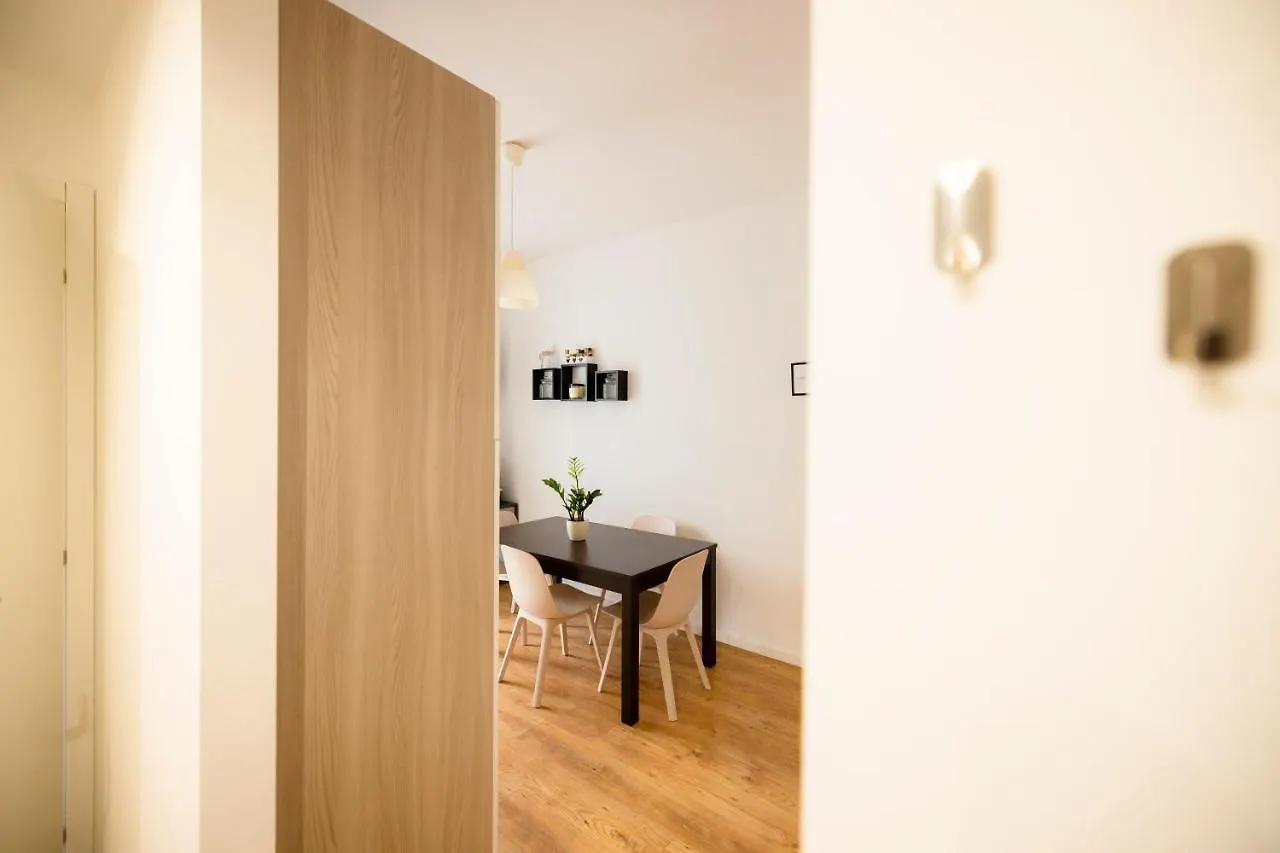 Ampio Bilocale In Zona Navigli/Romolo Apartment Milan