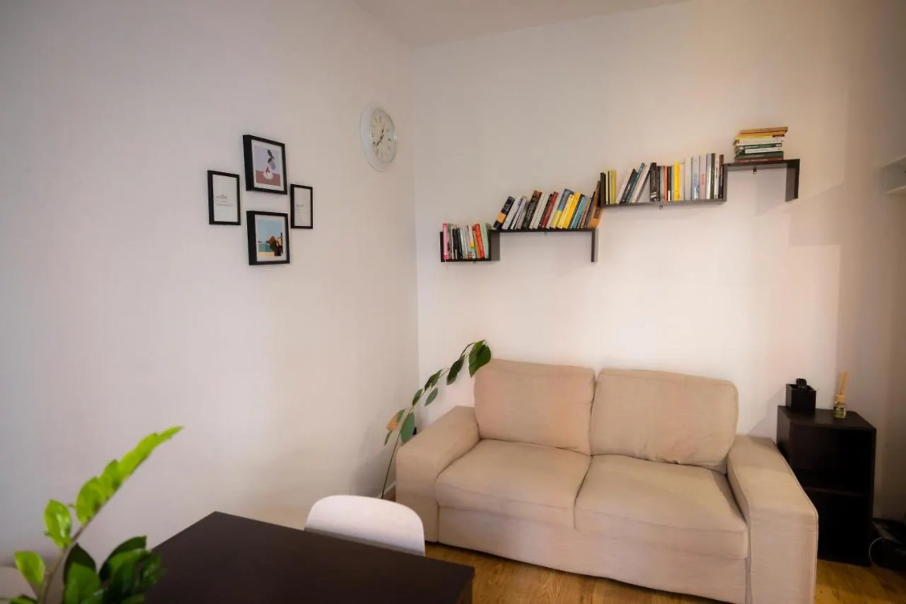 Ampio Bilocale In Zona Navigli/Romolo Apartment Milan