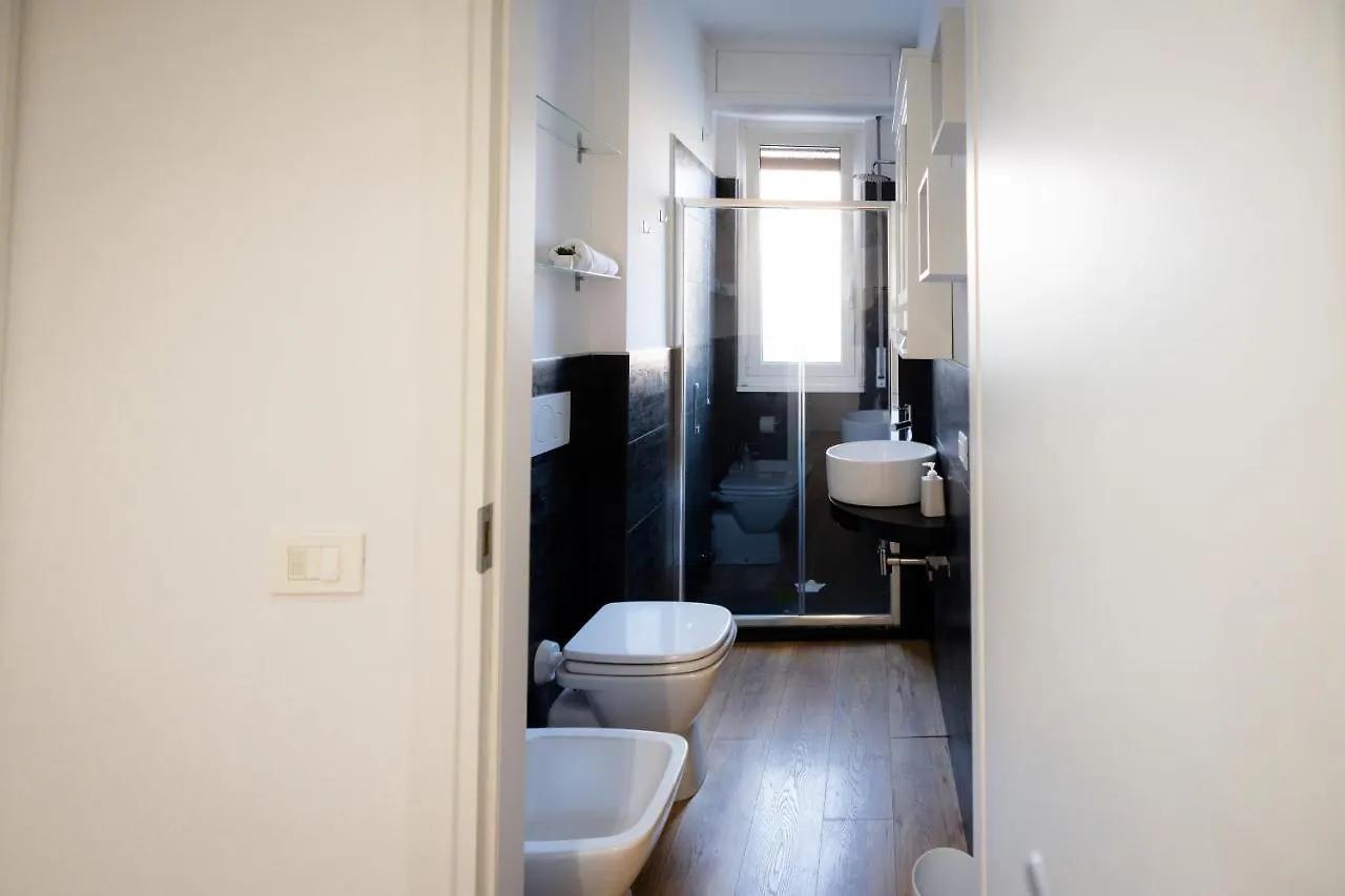 Ampio Bilocale In Zona Navigli/Romolo Apartment Milan