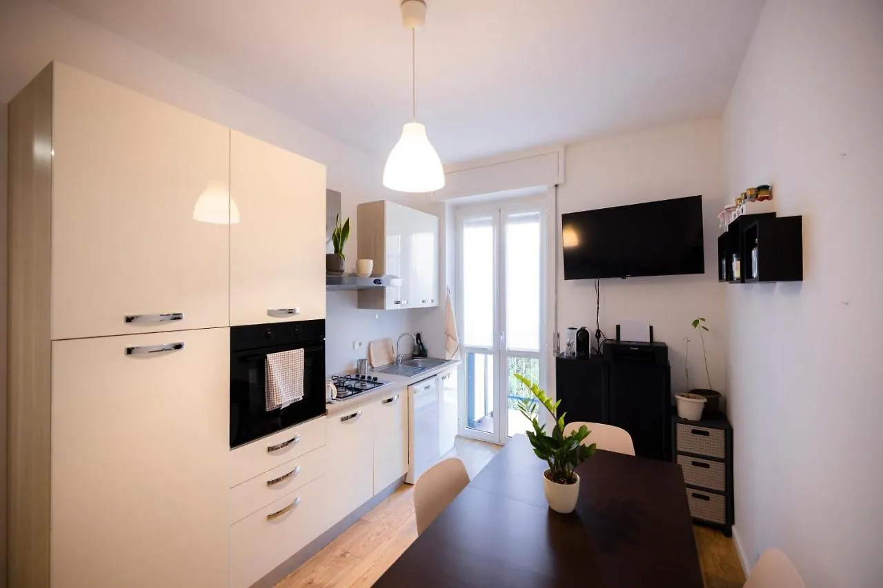 Ampio Bilocale In Zona Navigli/Romolo Apartment Milan