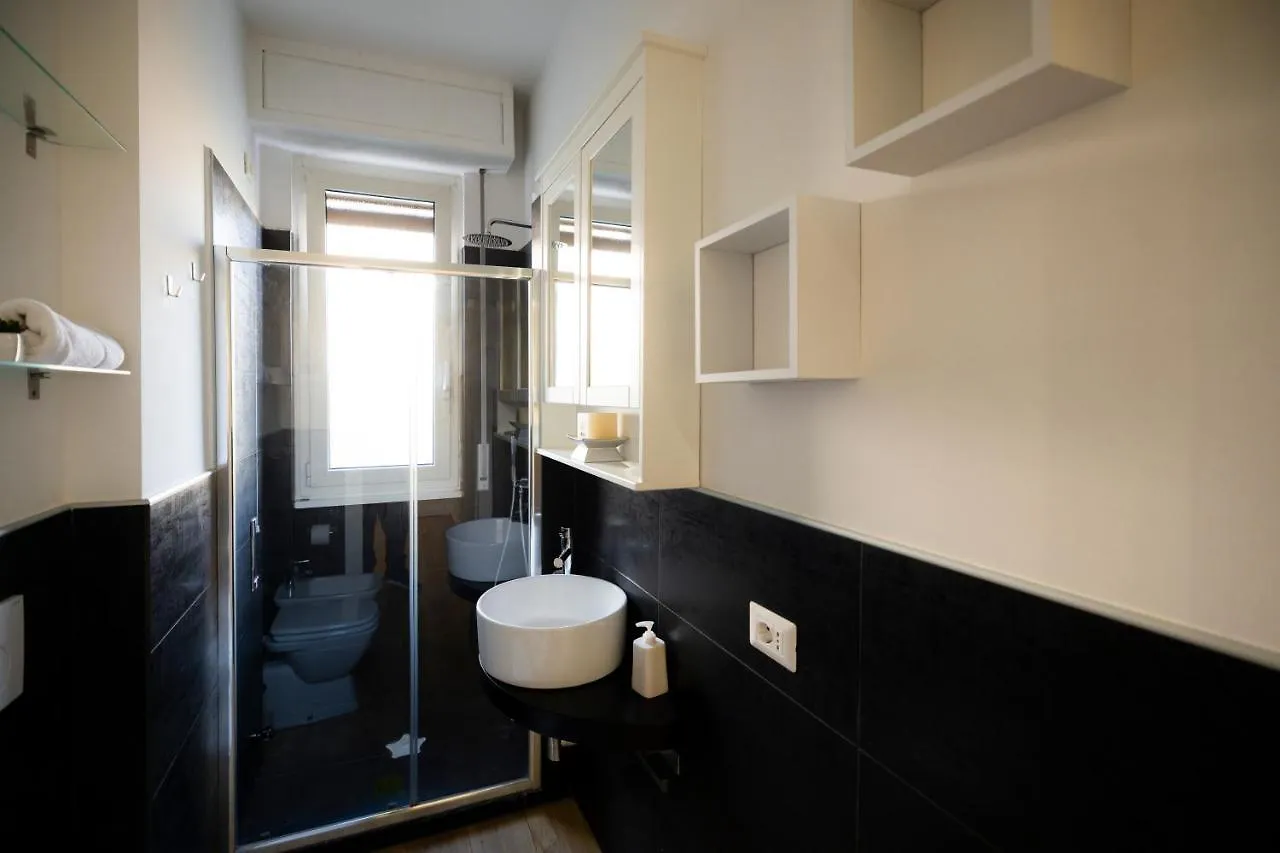 Ampio Bilocale In Zona Navigli/Romolo Apartment Milan 0*,  Italy