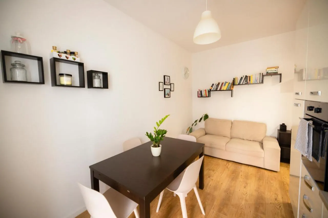 Ampio Bilocale In Zona Navigli/Romolo Apartment Milan